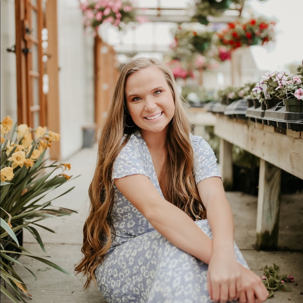 Meet your Posher, Delaney
